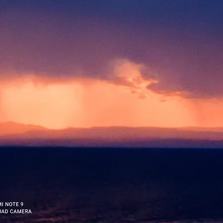Sunset 아파트